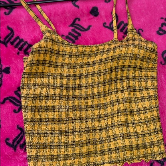 Clueless Style Y2K Hollister Yellow Textured Crop Top w Plaid - Picture 2 of 3